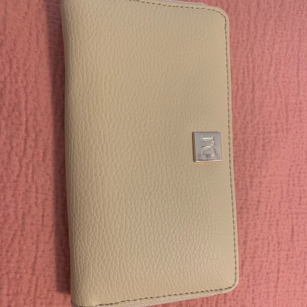 Rachel Cruz wallet - tan faux leather
